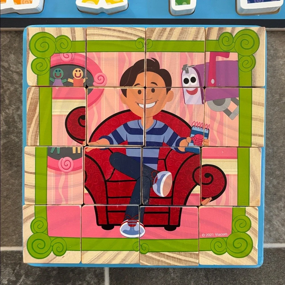 Melissa & Doug Blues clues wooden puzzles!